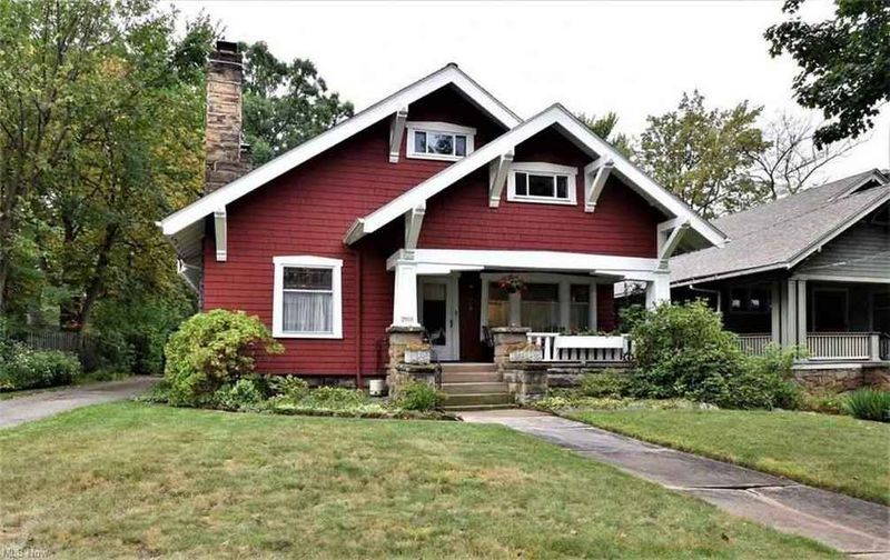 By 2030 18 Classic Home Designs Will No Longer Exist In States Like Ohio & Michigan - Decor Hint Craftsman Bungalows