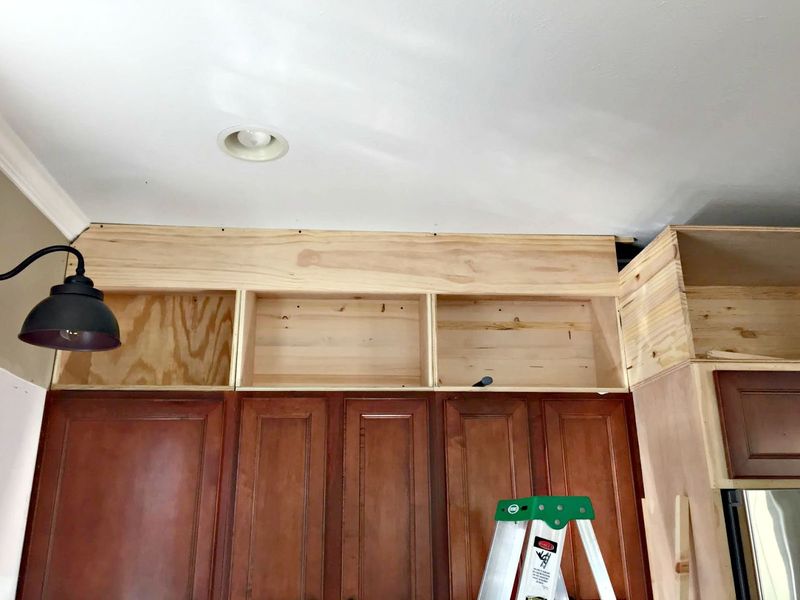 Short Upper Cabinets with Soffits