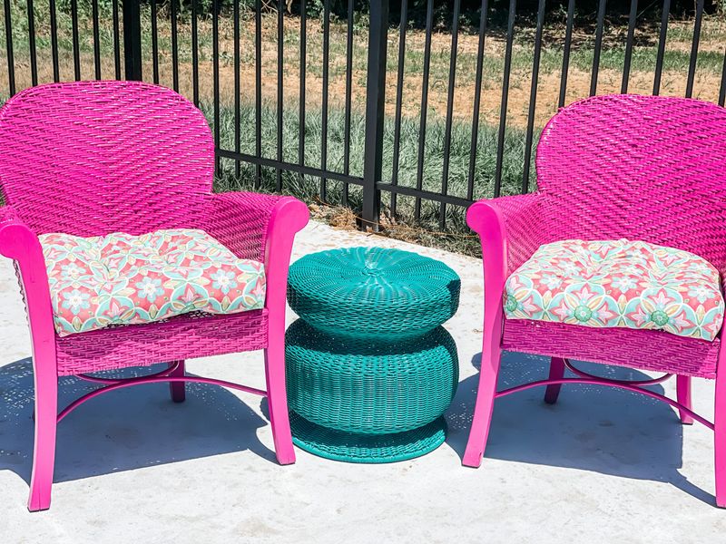 18 DIY Outdoor Decor Ideas That Look Way More Expensive Than They Are - Decor Hint Spray-Painted Thrifted Furniture for a Fresh Look