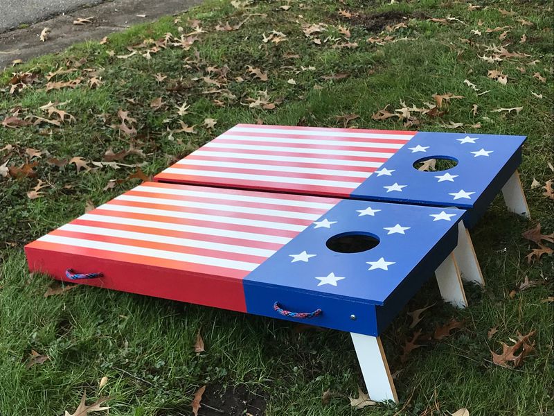 15 Creative Decor Ideas To Transform Your Home For The Fourth Of July - Decor Hint Festive Backyard Games Decor