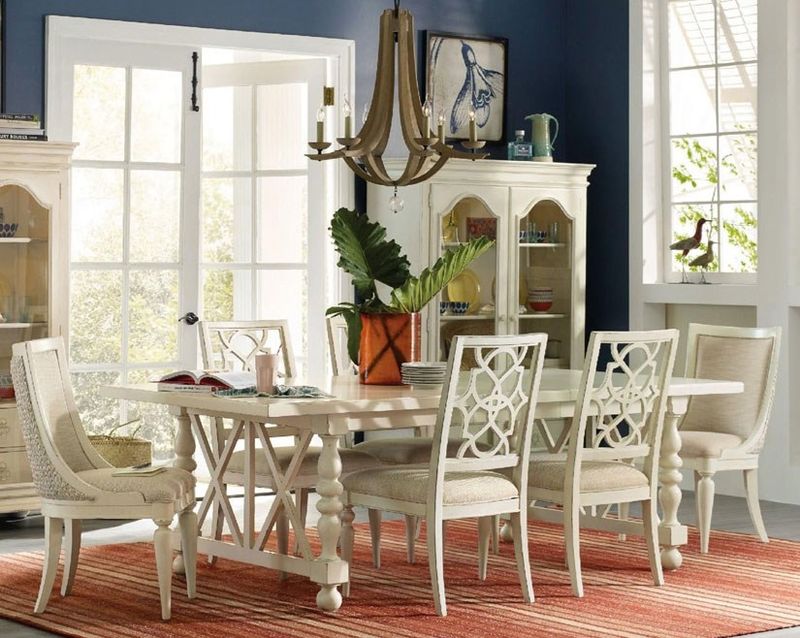 5 Great Coastal-Inspired Ideas From Florida, And 3 You Should Avoid - Decor Hint Nautical Accents (In Moderation)