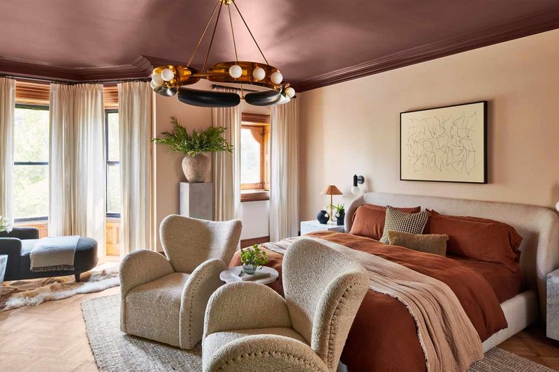 These Outdated Wall Colors Are Still In Homes But Need To Go ASAP - Decor Hint Burgundy Accent Walls