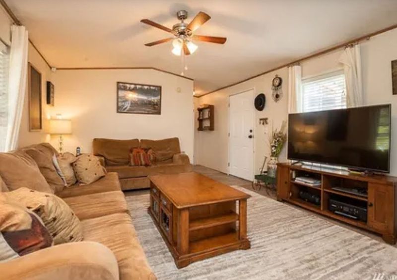 5 Living Room Items In Olympia That May Be Losing Value And 3 Others Some Say Were Never A Good Fit - Decor Hint Bulky Entertainment Centers Are Going Extinct