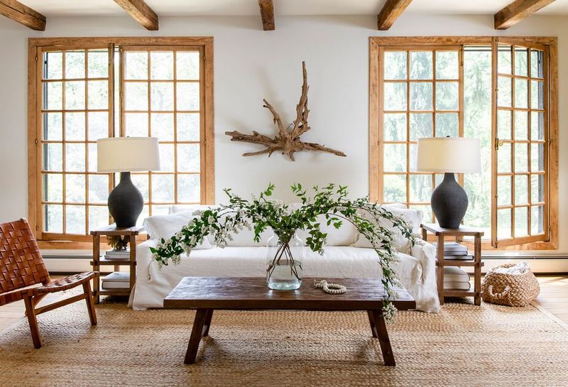 9 Best Sofa Colors For Long-Term Style And Value According To Santa Barbara Designers - Decor Hint Soft White