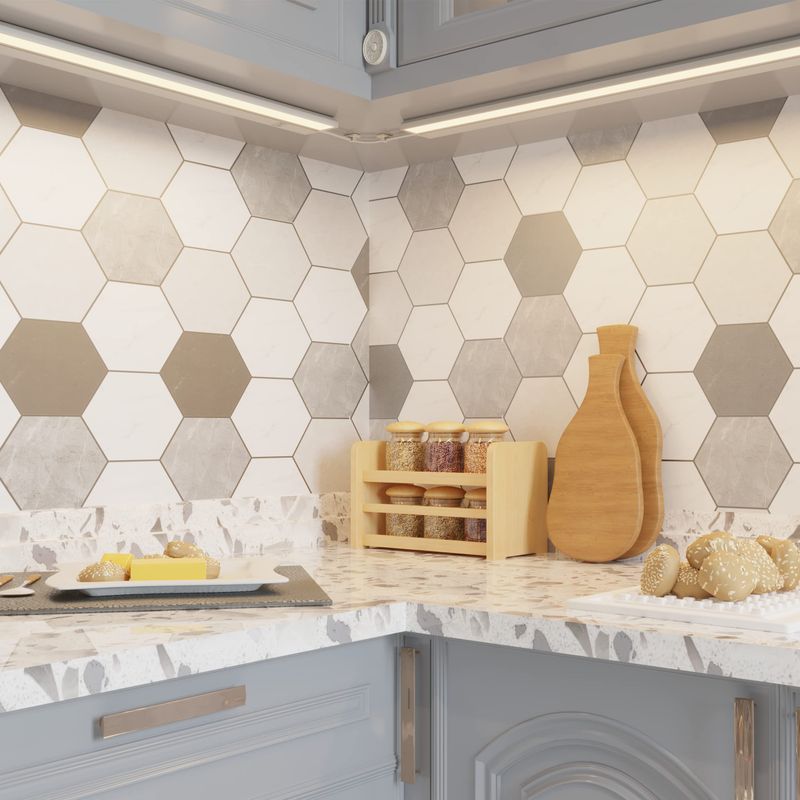 Avoid These 13 Kitchen Mistakes In Dayton Plus 10 Designer-Approved Upgrades - Decor Hint Under-Cabinet Lighting
