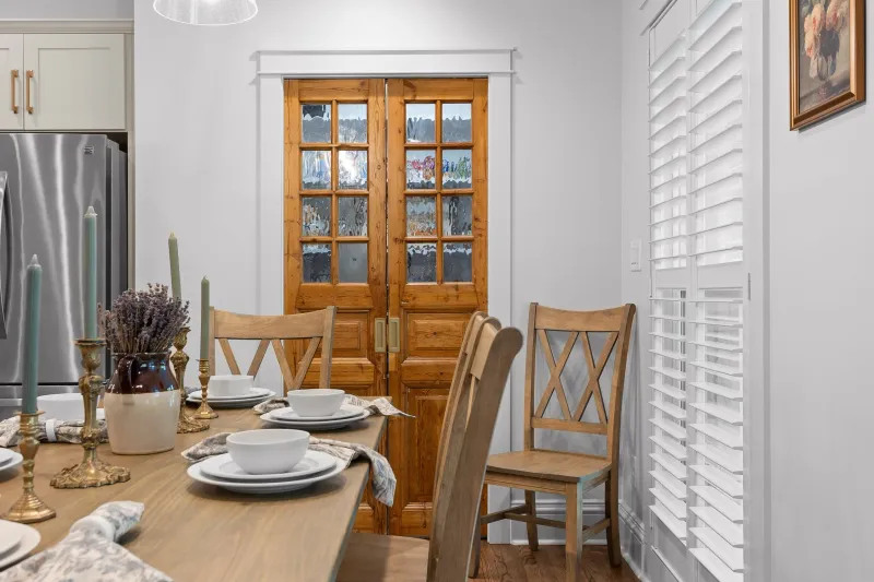 13 Fresh Kitchen Colors For Huntsville Homes + 2 Unique Choices - Decor Hint Historic District Honey