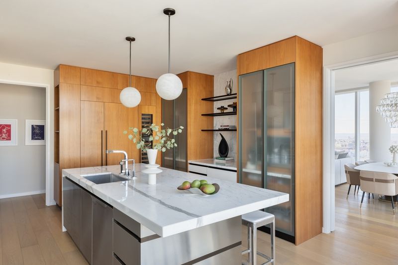 These 12 Kitchen Trends Are On Their Way Out (Plus 10 Timeless Looks To Stick With) - Decor Hint Pendant Lighting Creates Enduring Appeal