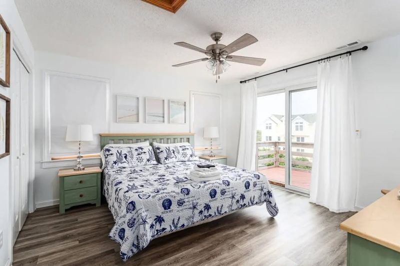 8 Bedroom Looks You'll See All Over North Carolina Interiors - Decor Hint Coastal Serenity
