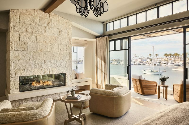 7 Things I Always Add To A Living Room To Instantly Make It Look Better, As A Professional Home Stylist - Decor Hint Textural Contrast