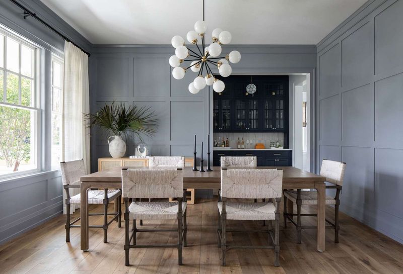 19 Popular Weekend Upgrades For Handy Homeowners In North Carolina - Decor Hint Replacing Interior Light Fixtures