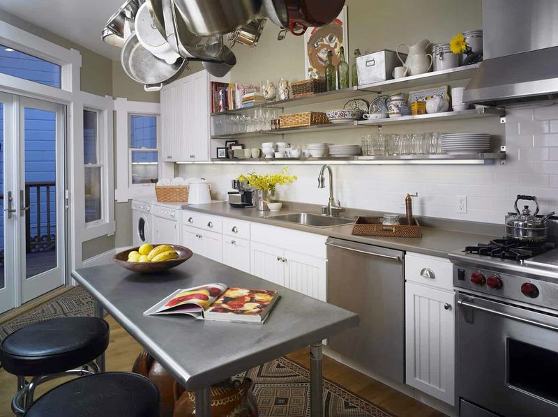 Color-Blocked Open Shelving