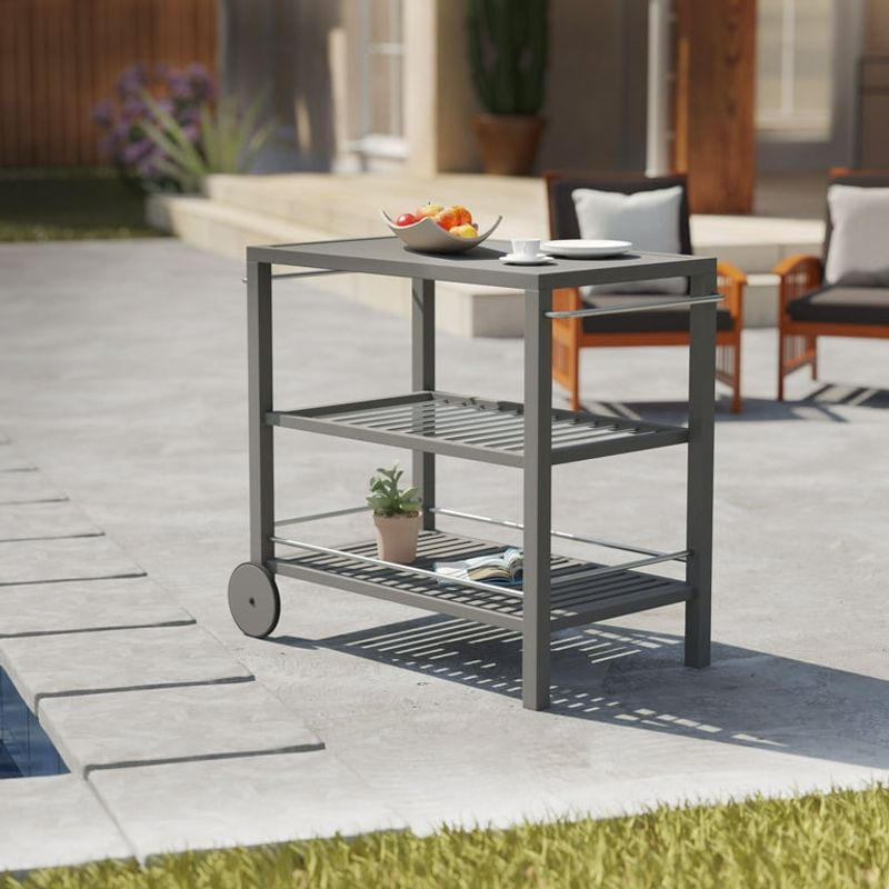 10 Outdoor Decorating Moves Texans Swear By This Year - Decor Hint Outdoor Bar Cart or Beverage Station