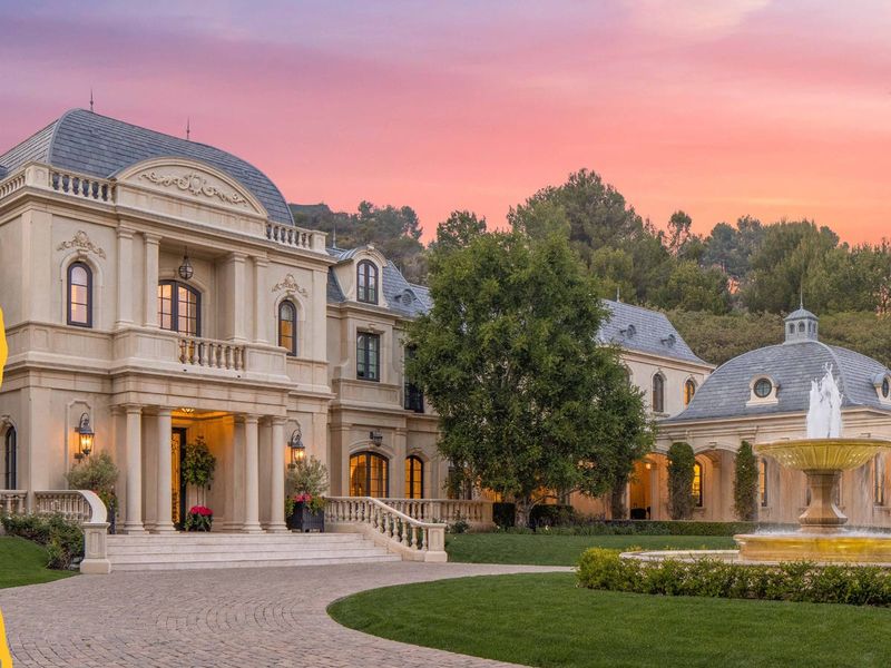 These 23 Mansions Are Breaking Price Records Especially In Beverly Hills And Miami - Decor Hint Beverly Park Estate