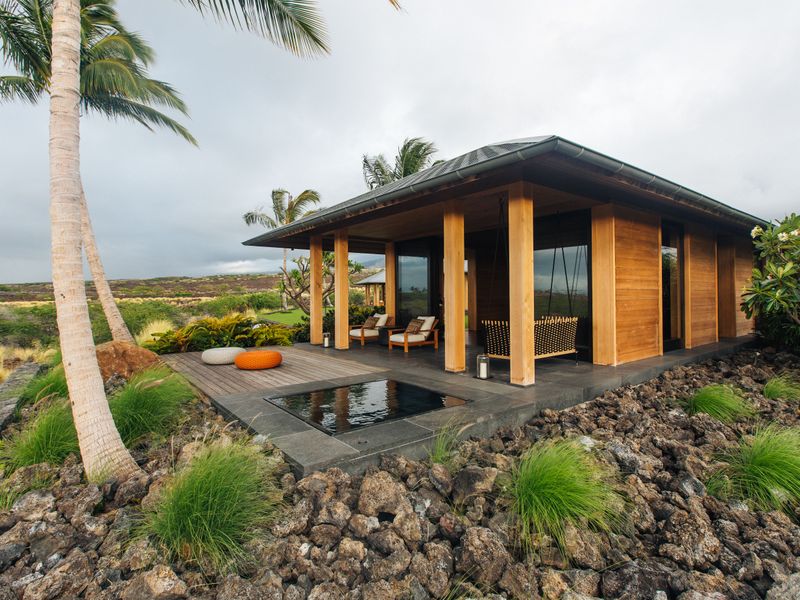 14 Tropical Garden Accents Seen Around Hawaii Villas - Decor Hint Lava Rock Pathways