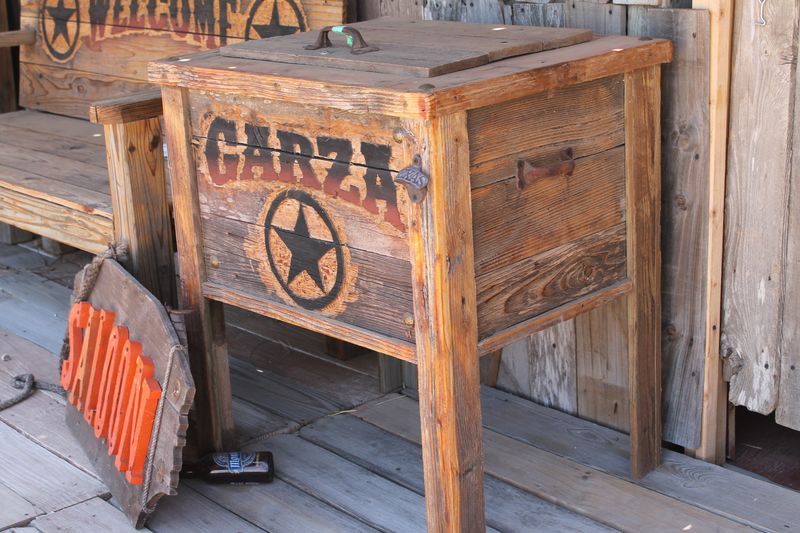 11 Forgotten Arizona Home Features That Are Making A Comeback - Decor Hint Kitchen Coolboxes Before Refrigeration