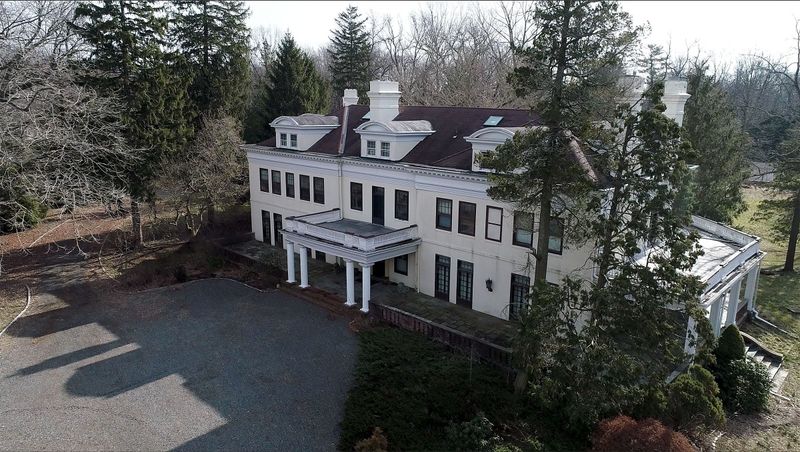New Jersey Real Estate Alert: 12 Home Types Experts Say Could Crash In Value By 2025 - Decor Hint Neglected Victorian Homes