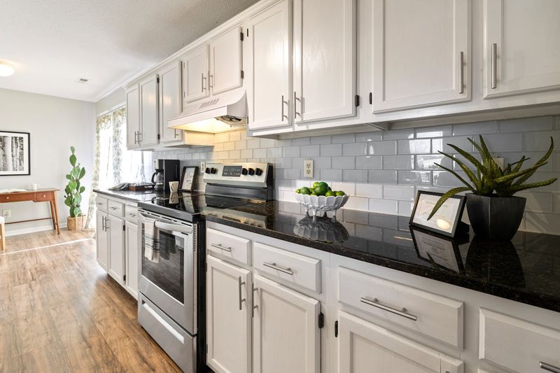 Fading to Black: Dark Granite Countertops