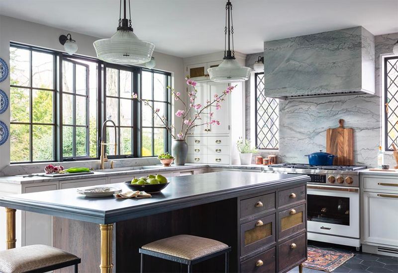 13 Small Kitchen Trends That Need To Be On Your Radar If You're Planning A Reno This Year - Decor Hint Mixed Metals With Intention