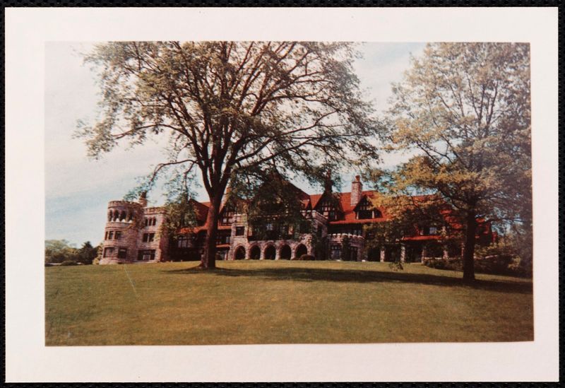 17 Most Magnificent Mansions Built By America’s Robber Barons - Decor Hint Shadow Brook – Anson Phelps Stokes
