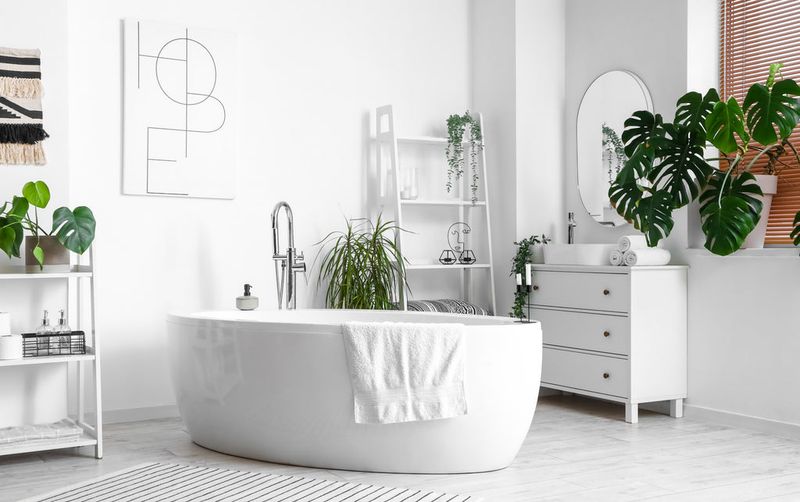 9 Bathroom Styles That Are On Their Way Out By The End Of The Decade (And 9 That Are Timeless) - Decor Hint Outdated: All-White Everything
