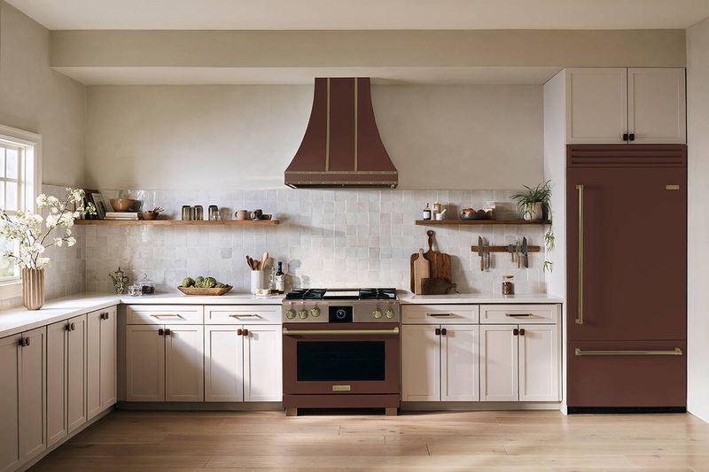 Oversized Range Hoods No Longer Taking Center Stage