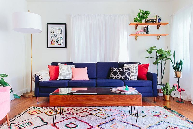 Texas Living Rooms: 8 Couch Colors That Need To Go And 8 That Steal The Show - Decor Hint Deep Navy Blue