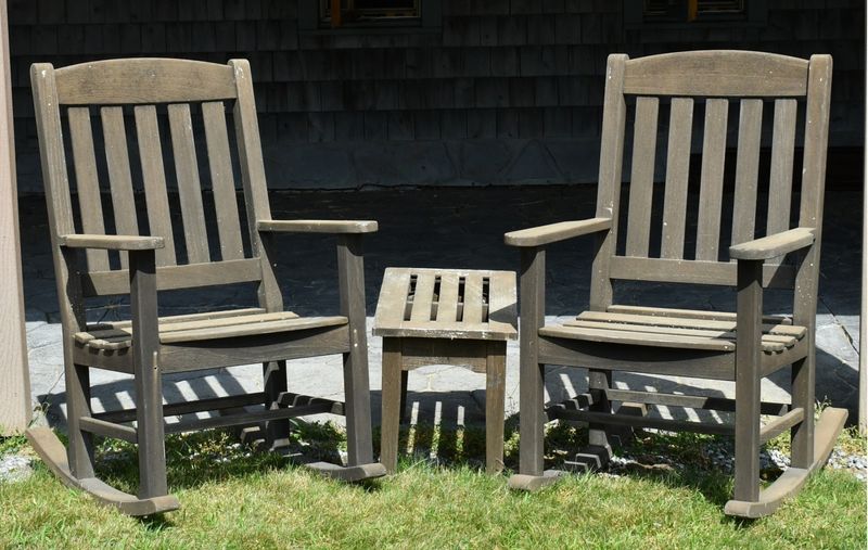 The 9 Outdoor Pieces Rhode Island Pros Nix And 8 That Belong On Your Porch - Decor Hint Teak rocking chairs (belong)