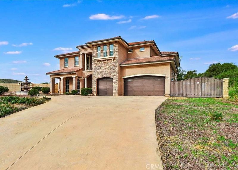 3 Home Types In Simi Valley That Seem To Be Falling Out Of Favor And 6 Gaining Interest - Decor Hint Massive McMansions Are Losing Appeal