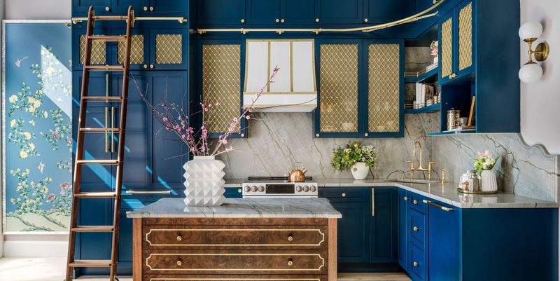 Designers Say These 34 Kitchen Features Are Always A Bad Idea - Decor Hint Overly Trendy Cabinet Colors