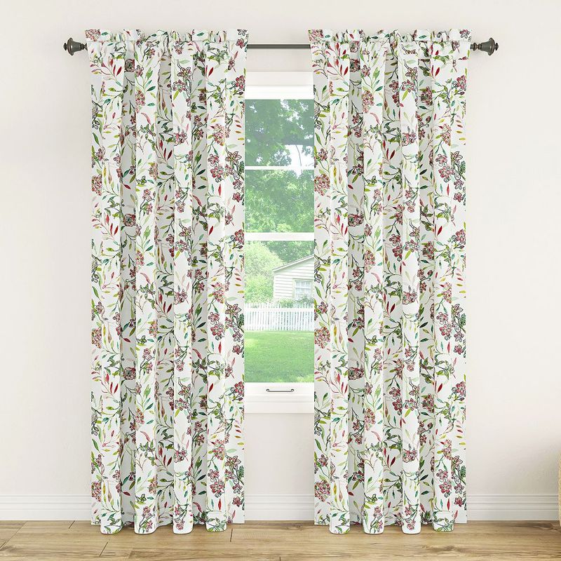 Louisiana Pros Reveal 29 Kitchen Decisions That Could Cost You A Sale - Decor Hint Heavy Floral Window Treatments