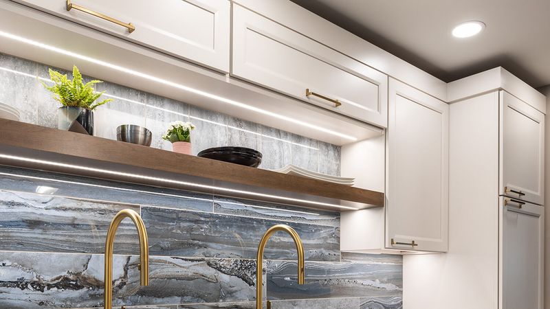 These 7 Kitchen Looks Are Losing Ground In Washington D.C., And 8 Enduring Favorites To Try Instead - Decor Hint Integrated Task Lighting Illuminating Work
