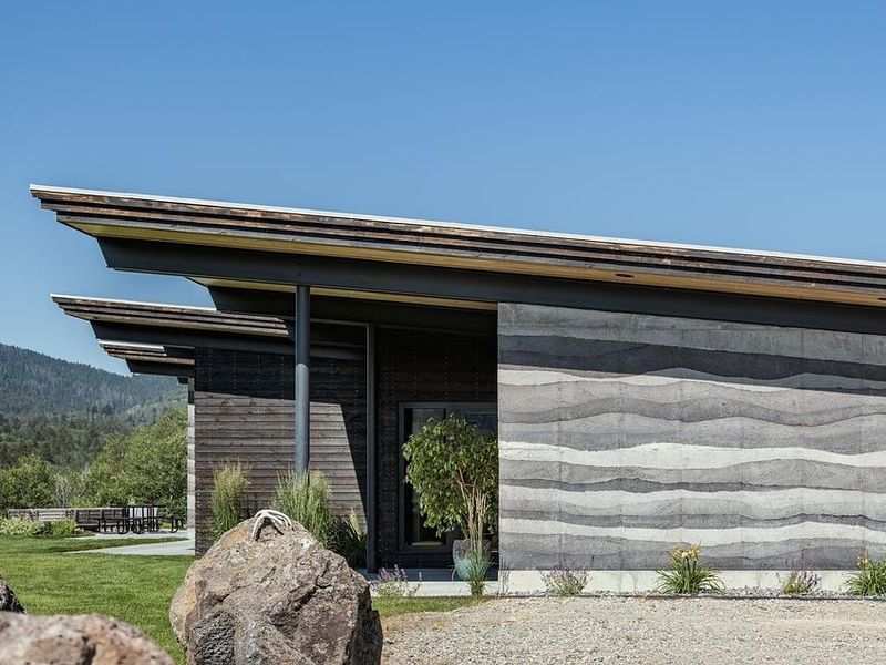 Rammed Earth Inspired Texture