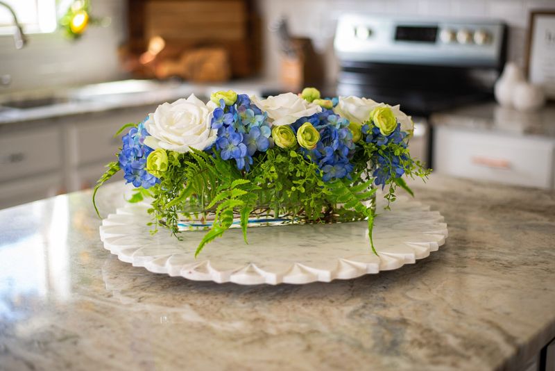 9 Dining Room Styling Secrets That Never Go Out Of Style In Georgia - Decor Hint Southern Botanical Touches