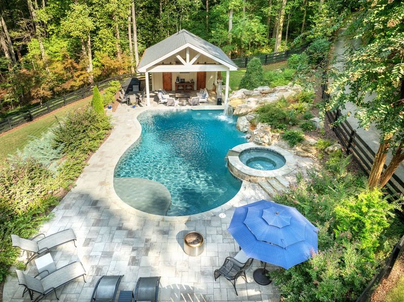 Atlanta's Favorite Outdoor Designs: 10 Spaces You'll Love To See - Decor Hint Buckhead Luxury Pool Sanctuary