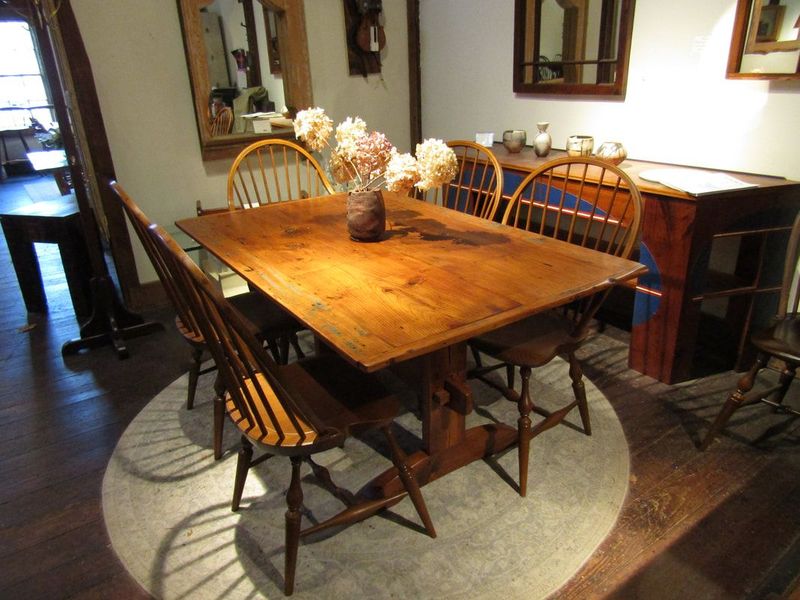 8 Antiques To Hunt For In Vermont This Year And 8 To Avoid - Decor Hint Pine Floorboards Repurposed as Tabletops