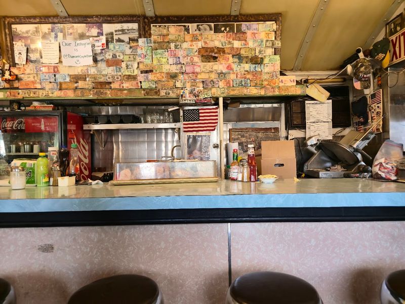 Dumont Crystal Diner - Dumont