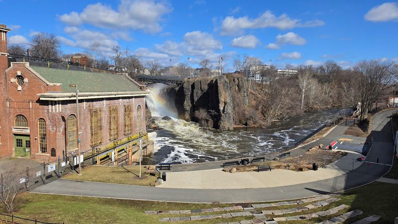 How Glacial Force and Human Ingenuity Shaped the Great Falls