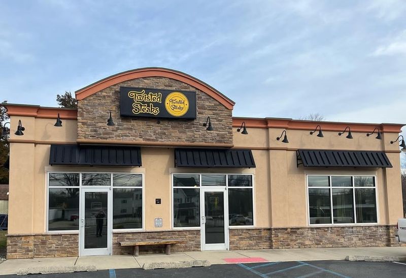 Twisted Steaks, New Egypt