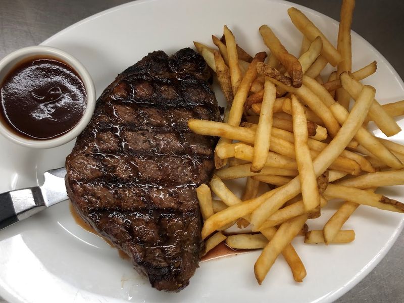 Frankie&rsquo;s Bar & Grill / Franklin Steakhouse Fairfield