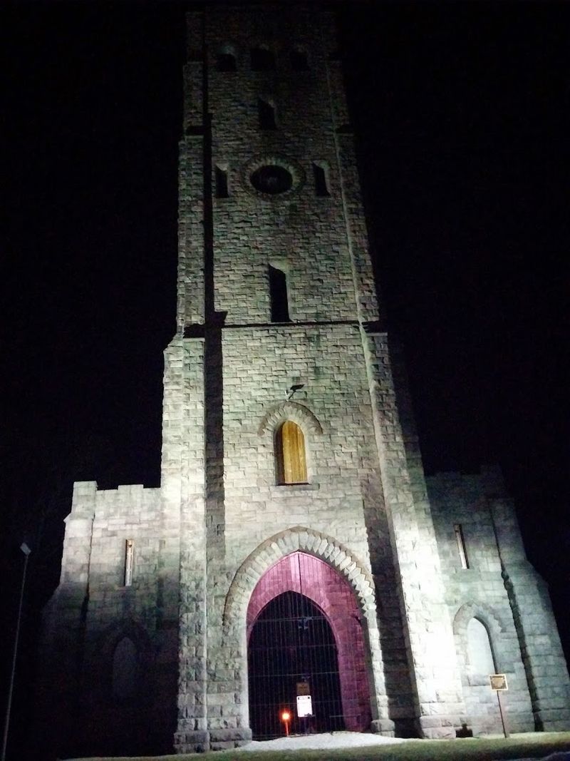 The Devil’s Tower - Alpine