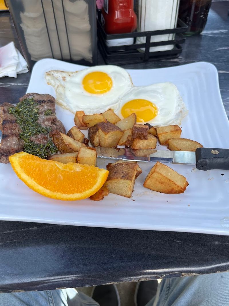 Sky Caf&eacute; Serves the Kind of Breakfast Worth Driving For