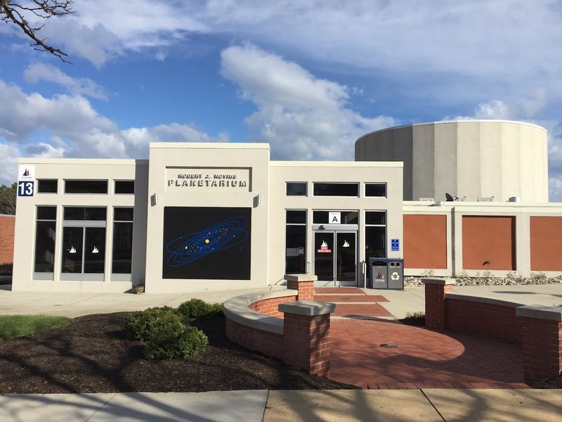What makes the Robert J. Novins Planetarium worth the trip