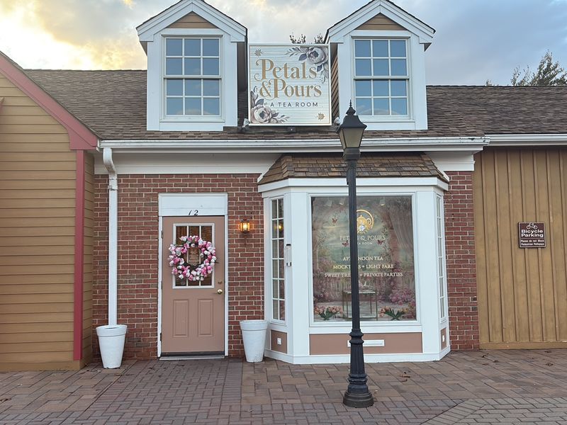 The New Jersey tea room that feels like stepping into a flower garden