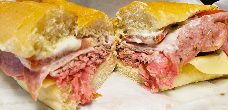 The Roast Beef And Cheese That Keeps Things Simple