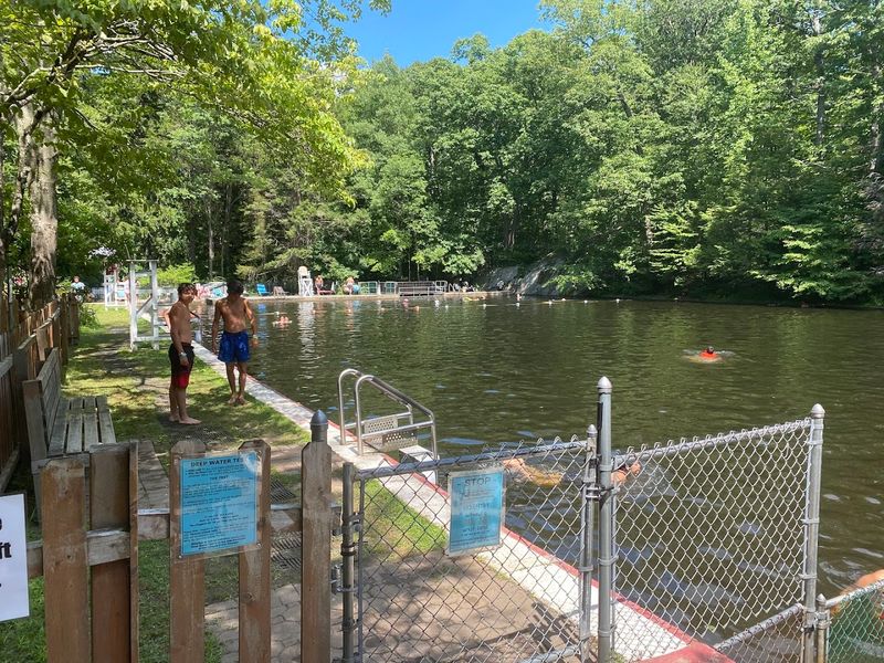 How to Plan the Perfect Day at This Ringwood Hidden Gem