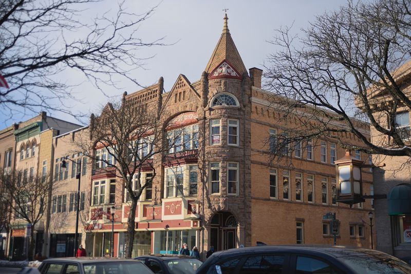 Main Street, Somerville