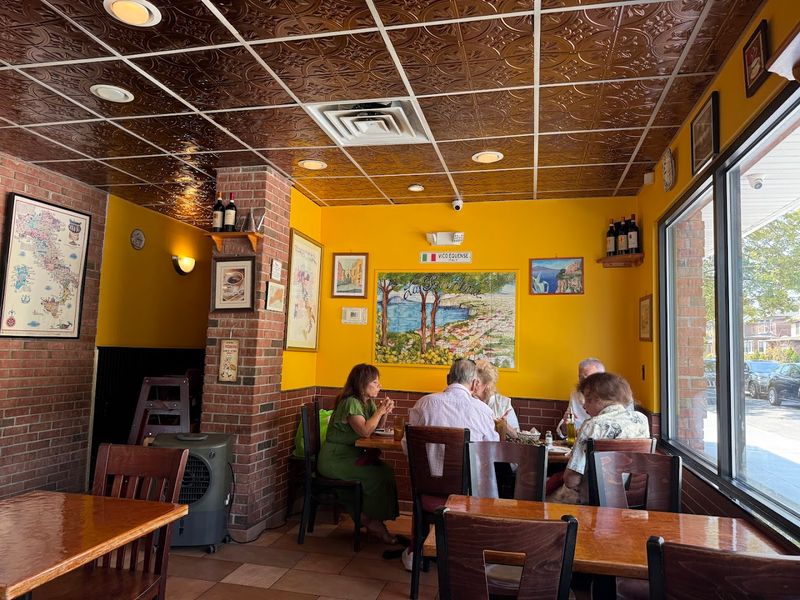 Trattoria La Sorrentina - North Bergen