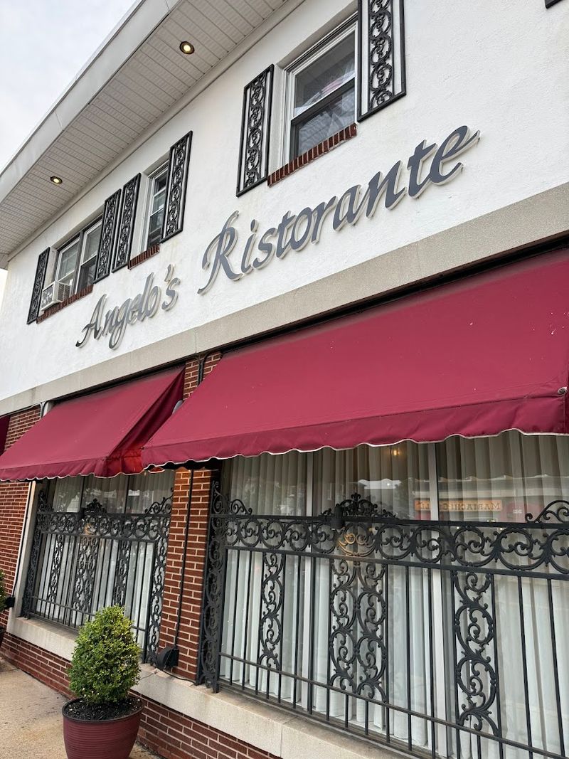 Angelo&rsquo;s, Lyndhurst