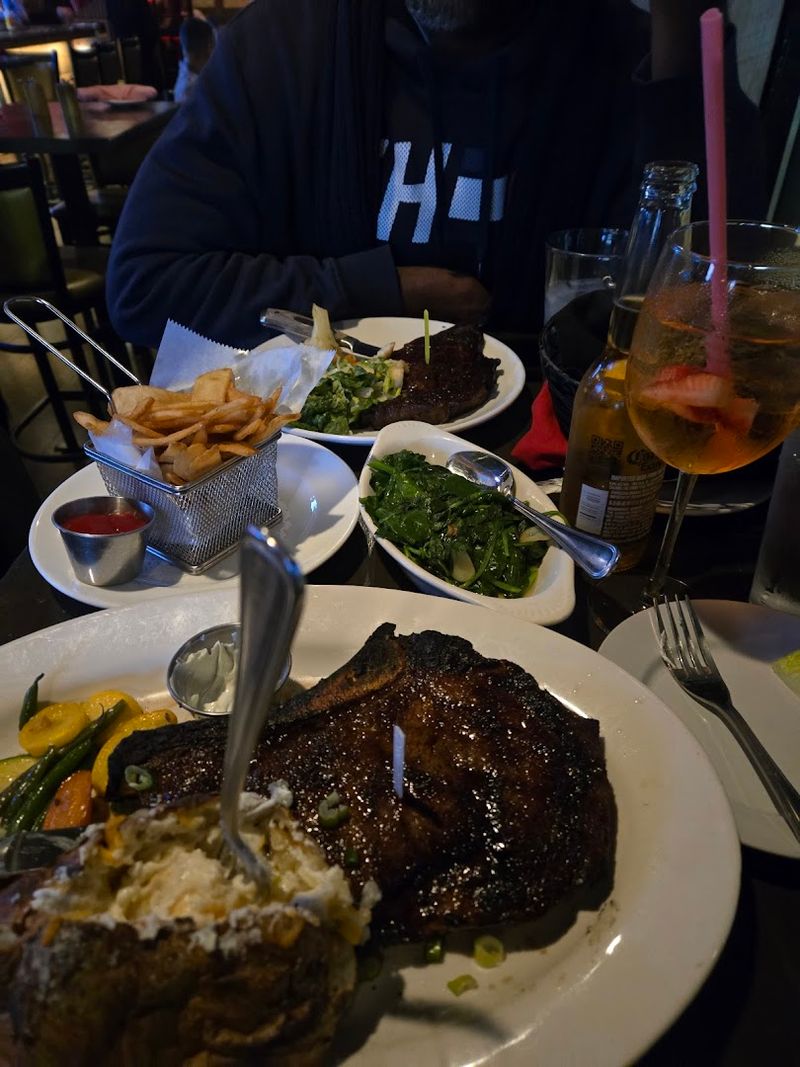 The kind of atmosphere that works for date night or a big family dinner