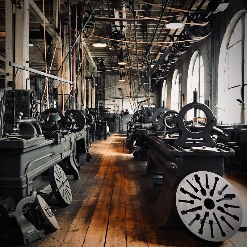 What It Feels Like to Walk Through Thomas Edison&rsquo;s Actual Lab